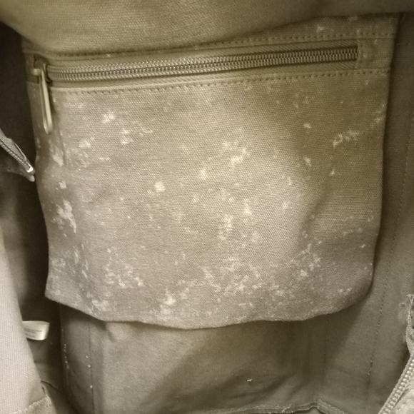 NWT PINK duffel bag - Picture 3 of 9